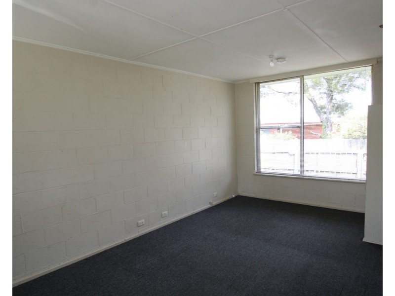 11/3 Hookey Street, Rokeby TAS 7019