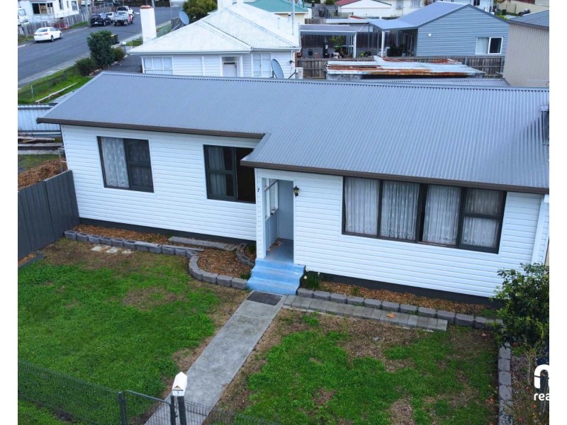 7 Negara Crescent, Goodwood TAS 7010