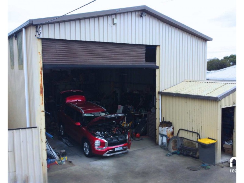 7 Negara Crescent, Goodwood TAS 7010
