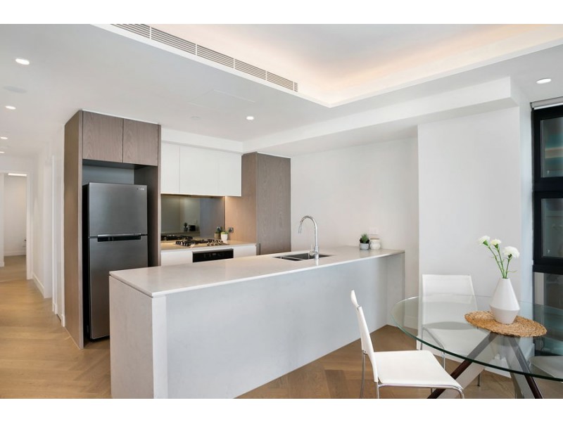 1002/88 Alfred Street, Milsons Point NSW 2061
