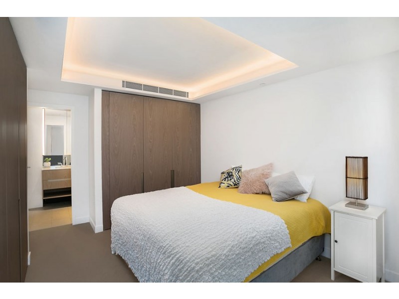 1002/88 Alfred Street, Milsons Point NSW 2061