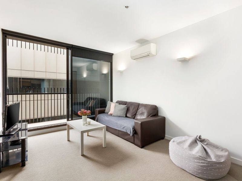 1313/470 St Kilda Road, Melbourne VIC 3004
