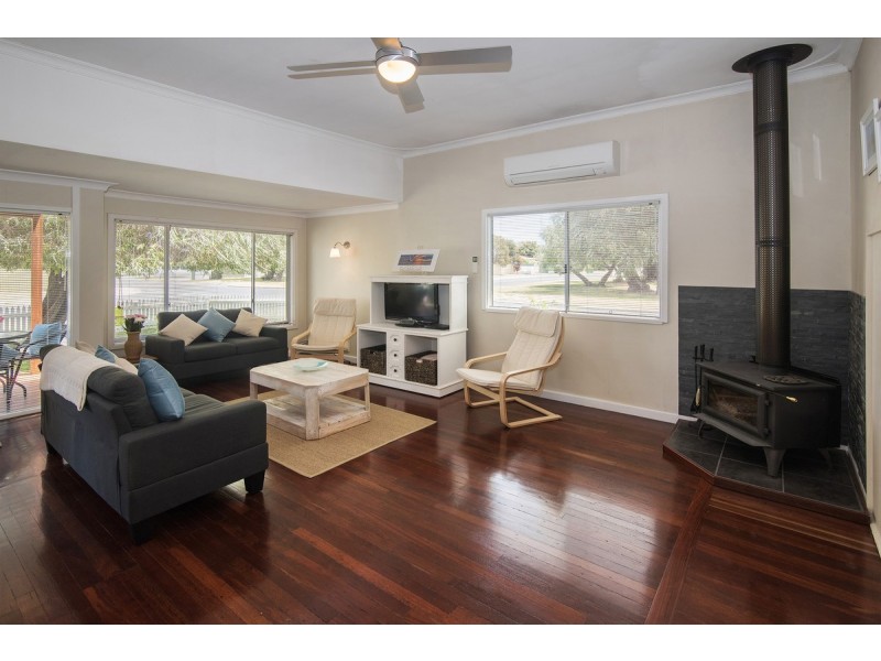 106 Adelaide Street, Busselton WA 6280