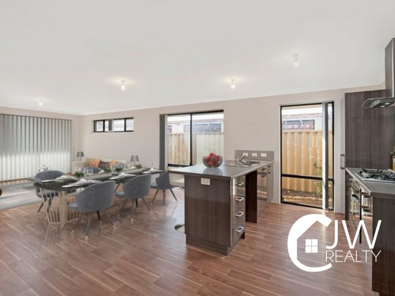 10 Castellar Pass, Yalyalup WA 6280