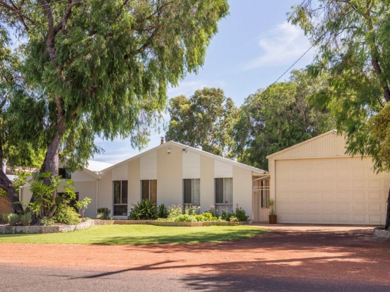 17 Dawson Avenue, Abbey WA 6280