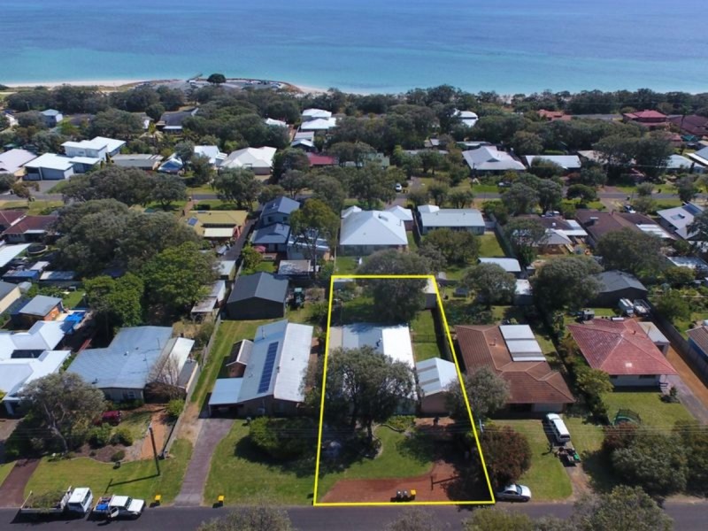 17 Dawson Avenue, Abbey WA 6280