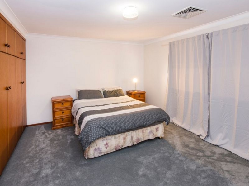 17 Dawson Avenue, Abbey WA 6280