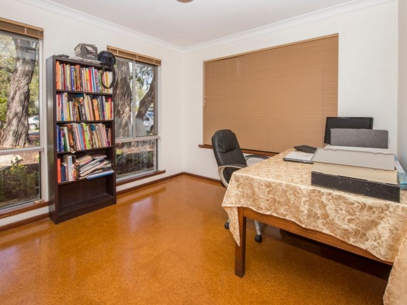 17 Dawson Avenue, Abbey WA 6280