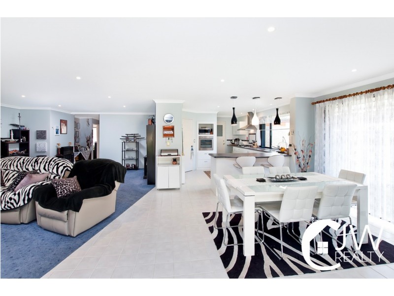 24 Marseilles Drive, Yalyalup WA 6280