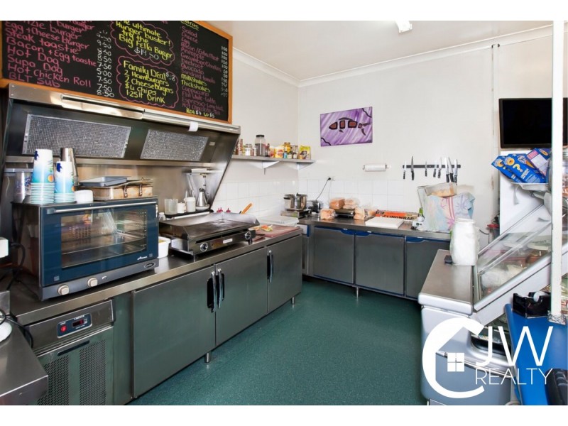 2/7 Caves Road, Abbey WA 6280