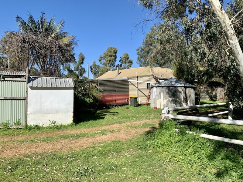 4 Rendezvous Road, Vasse WA 6280