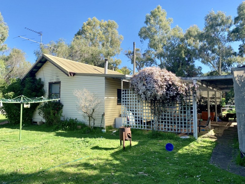 4 Rendezvous Road, Vasse WA 6280