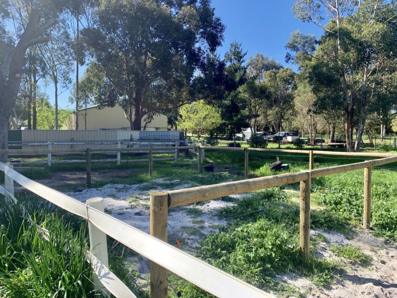 4 Rendezvous Road, Vasse WA 6280