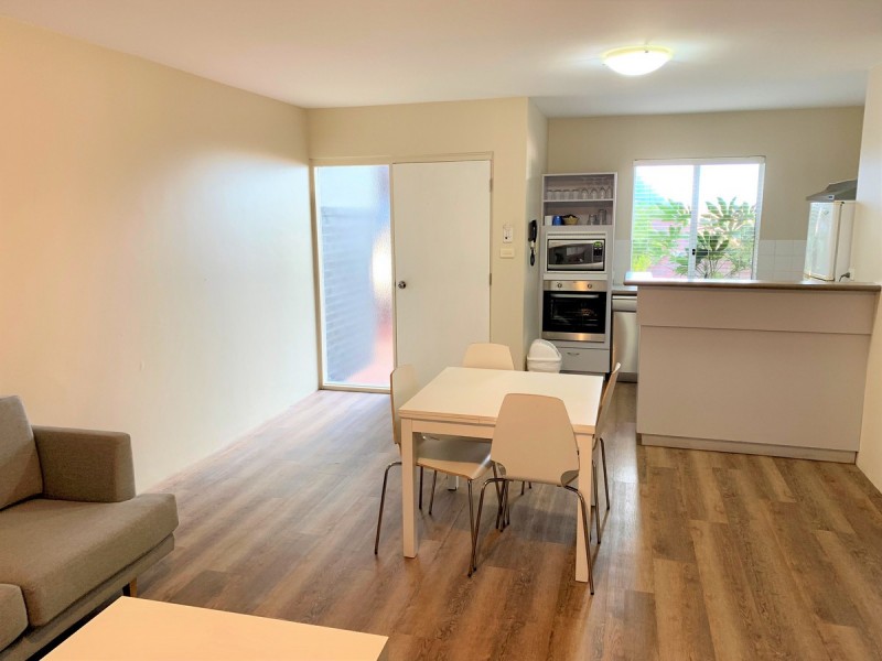 64/11 Holgate Road, Broadwater WA 6280