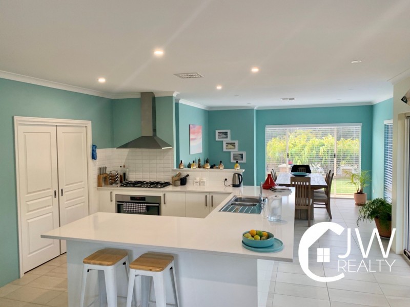 23 Gribble Circuit, Kealy WA 6280