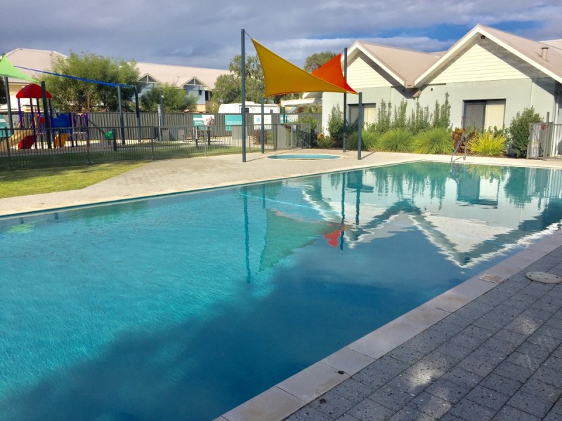 53/12 Little Colin Street, Broadwater WA 6280