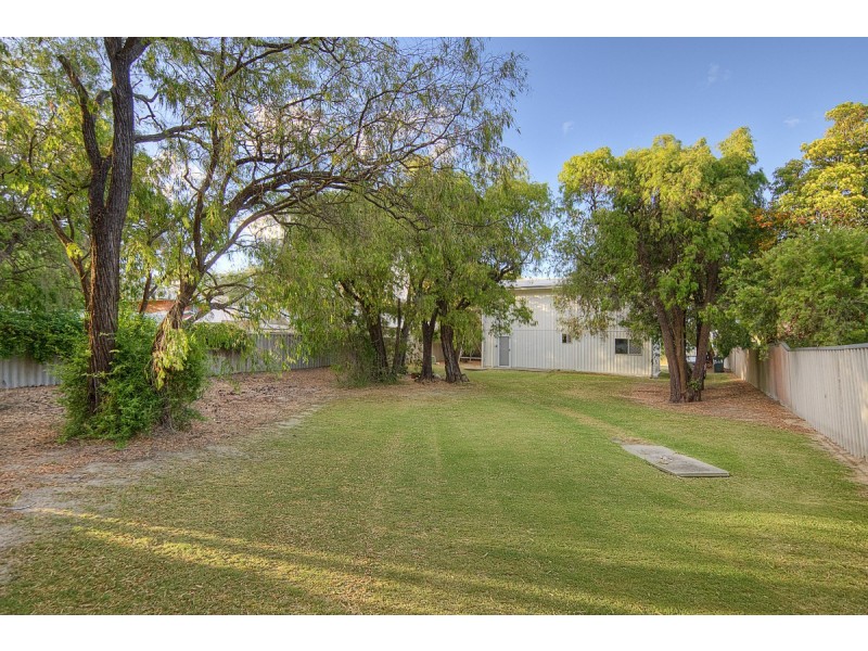 568 Geographe Bay Road, Abbey WA 6280