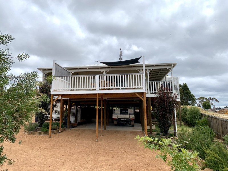 21 Hitchcock Drive, Nannup WA 6275