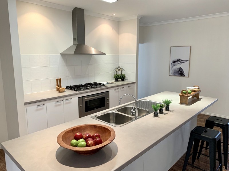 3 Stockyard Lane, Geographe WA 6280