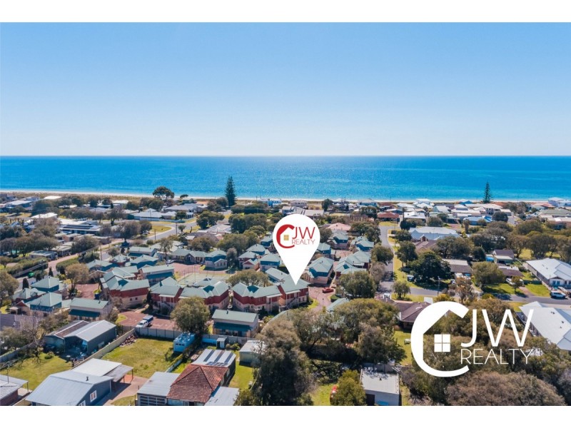 21/19 Earnshaw Road, West Busselton WA 6280