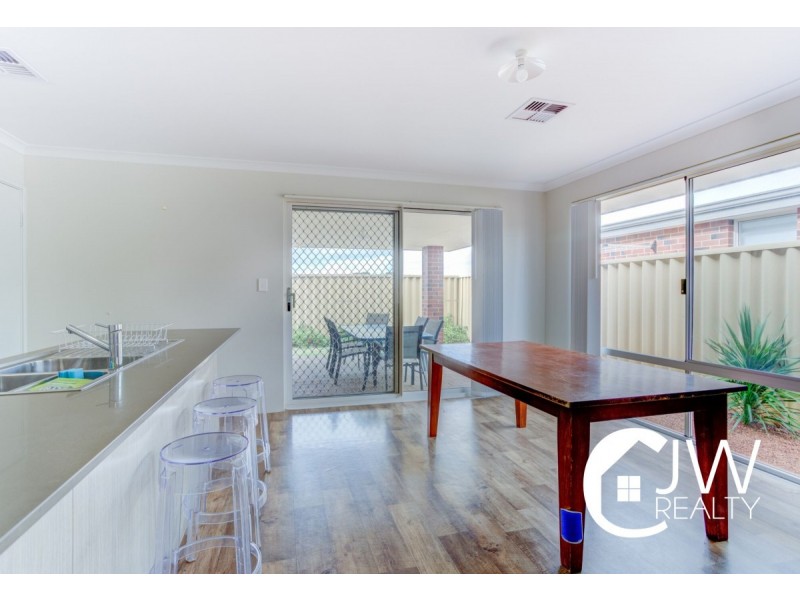 5 Antibes Way, Yalyalup WA 6280