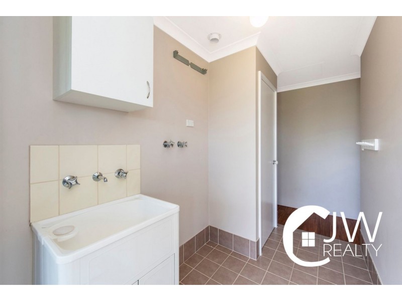 7 Burwood Road, Australind WA 6233