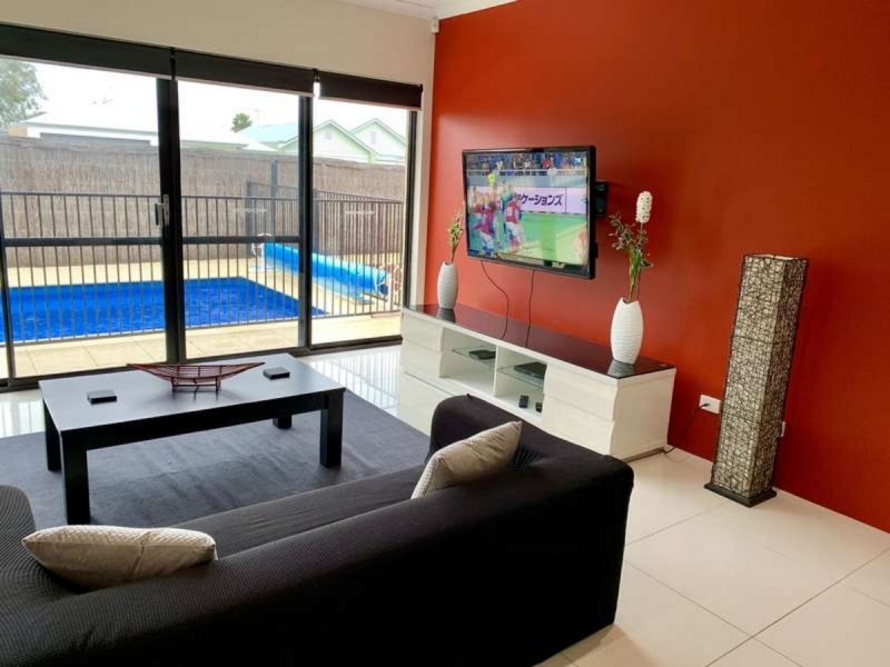 2 Crouchley Court, Broadwater WA 6280