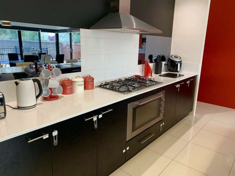 2 Crouchley Court, Broadwater WA 6280