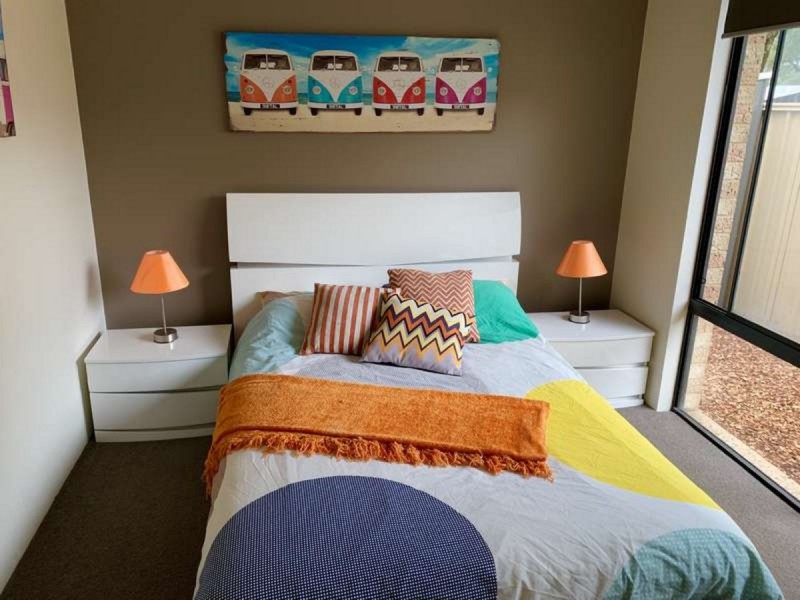 2 Crouchley Court, Broadwater WA 6280