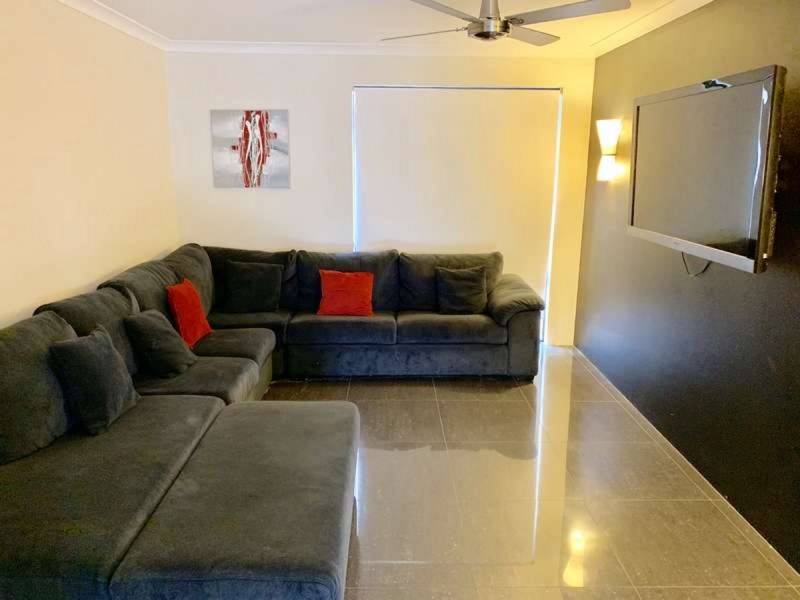 2 Crouchley Court, Broadwater WA 6280