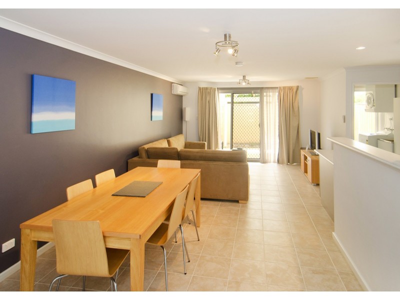 48/12 Little Colin Street, Broadwater WA 6280