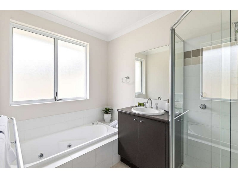 48/12 Little Colin Street, Broadwater WA 6280