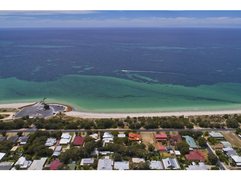 568 Geographe Bay Road, Abbey WA 6280