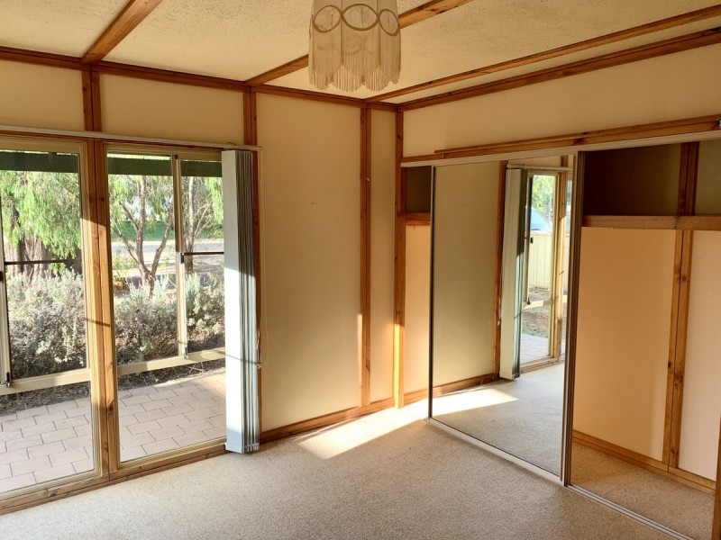 10 John Street, Abbey WA 6280