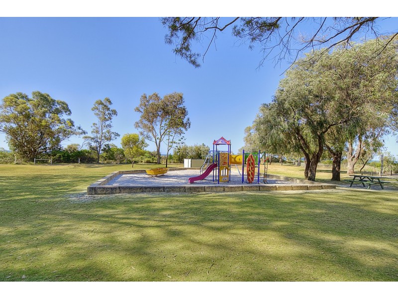 3/11 Holgate Road, Broadwater WA 6280