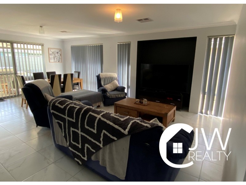 17 Calamari Street, Kealy WA 6280