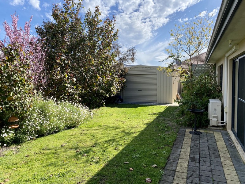 61 Beachfields Drive, Broadwater WA 6280