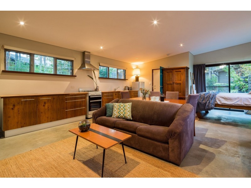 6 Bushlands Rise, Margaret River WA 6285