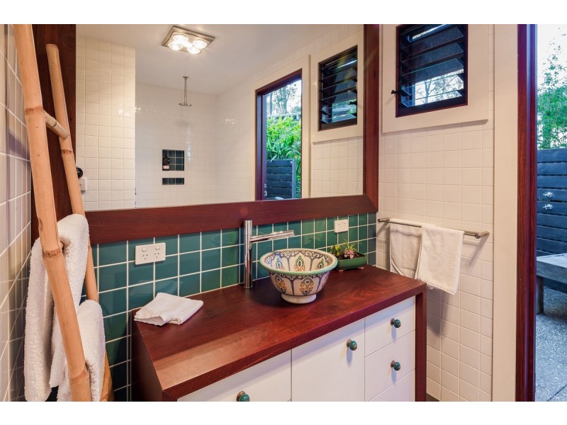 6 Bushlands Rise, Margaret River WA 6285