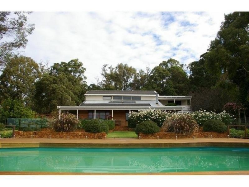 76 Fernhill Road, Dingup WA 6258