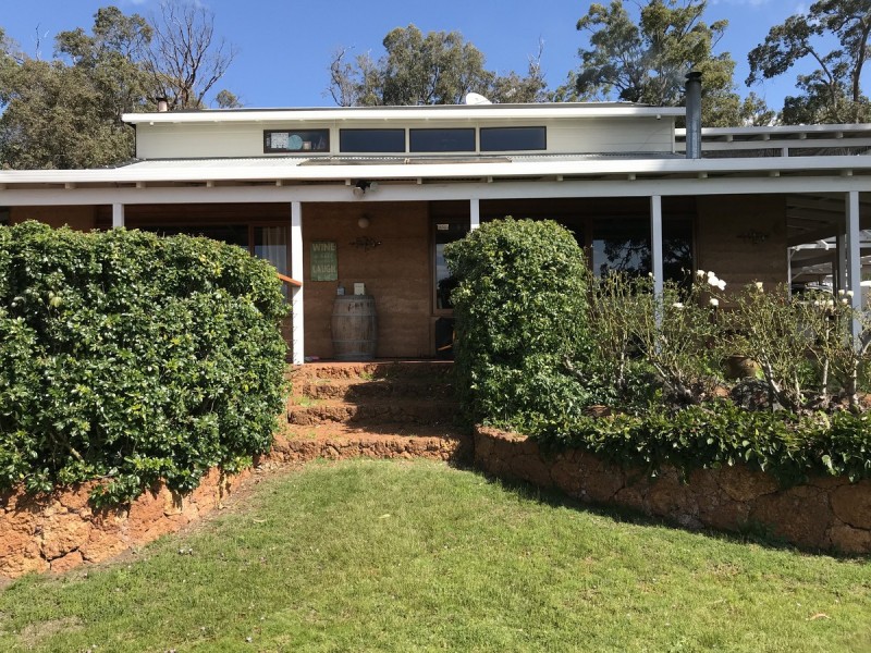 76 Fernhill Road, Dingup WA 6258