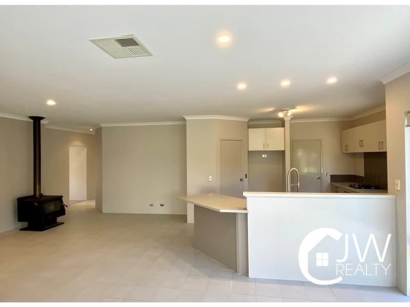 81 Beachfields Drive, Broadwater WA 6280
