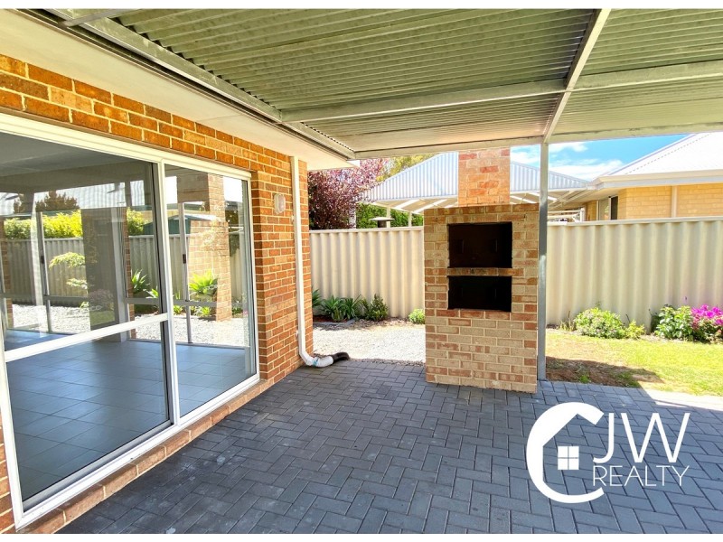 81 Beachfields Drive, Broadwater WA 6280