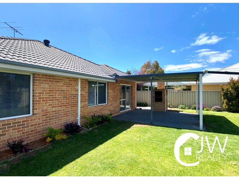 81 Beachfields Drive, Broadwater WA 6280