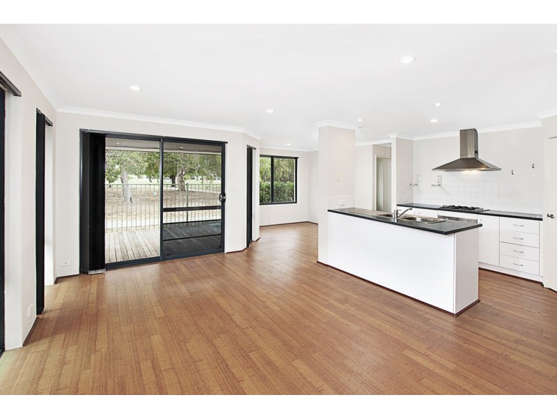 3/3 Curno Place, West Busselton WA 6280