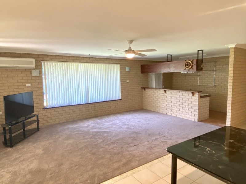 54 Lilly Crescent, West Busselton WA 6280