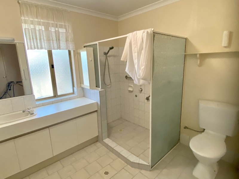 54 Lilly Crescent, West Busselton WA 6280