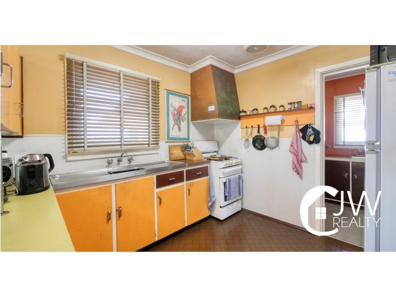 92 Hester Street, Geographe WA 6280