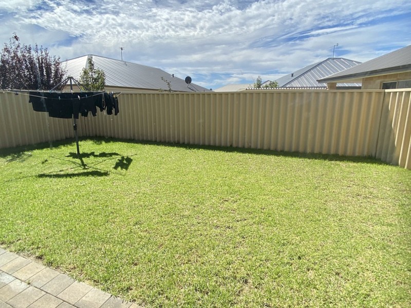 11 Pertuis Way, Yalyalup WA 6280