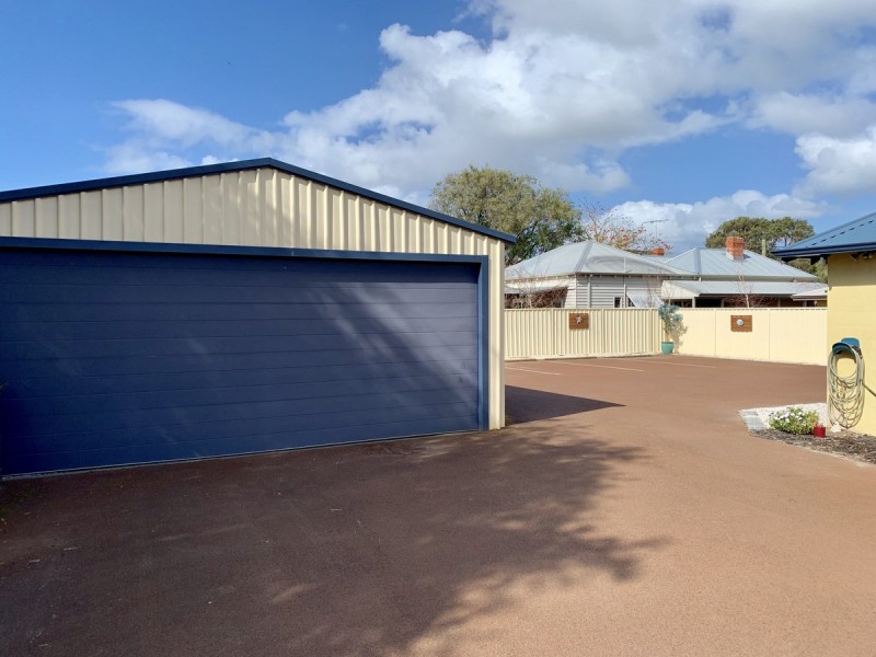 7 Brown Street, Busselton WA 6280